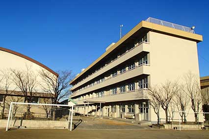 南輝小学校