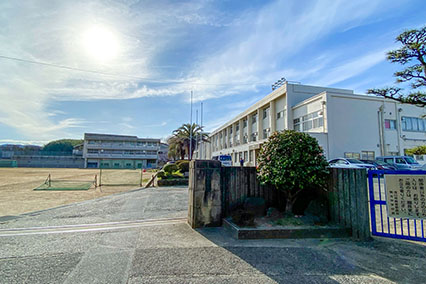 浅口市立鴨方中学校