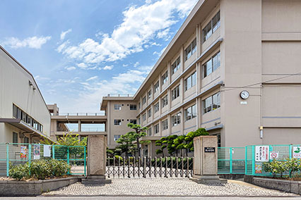 福山市立誠之中学校